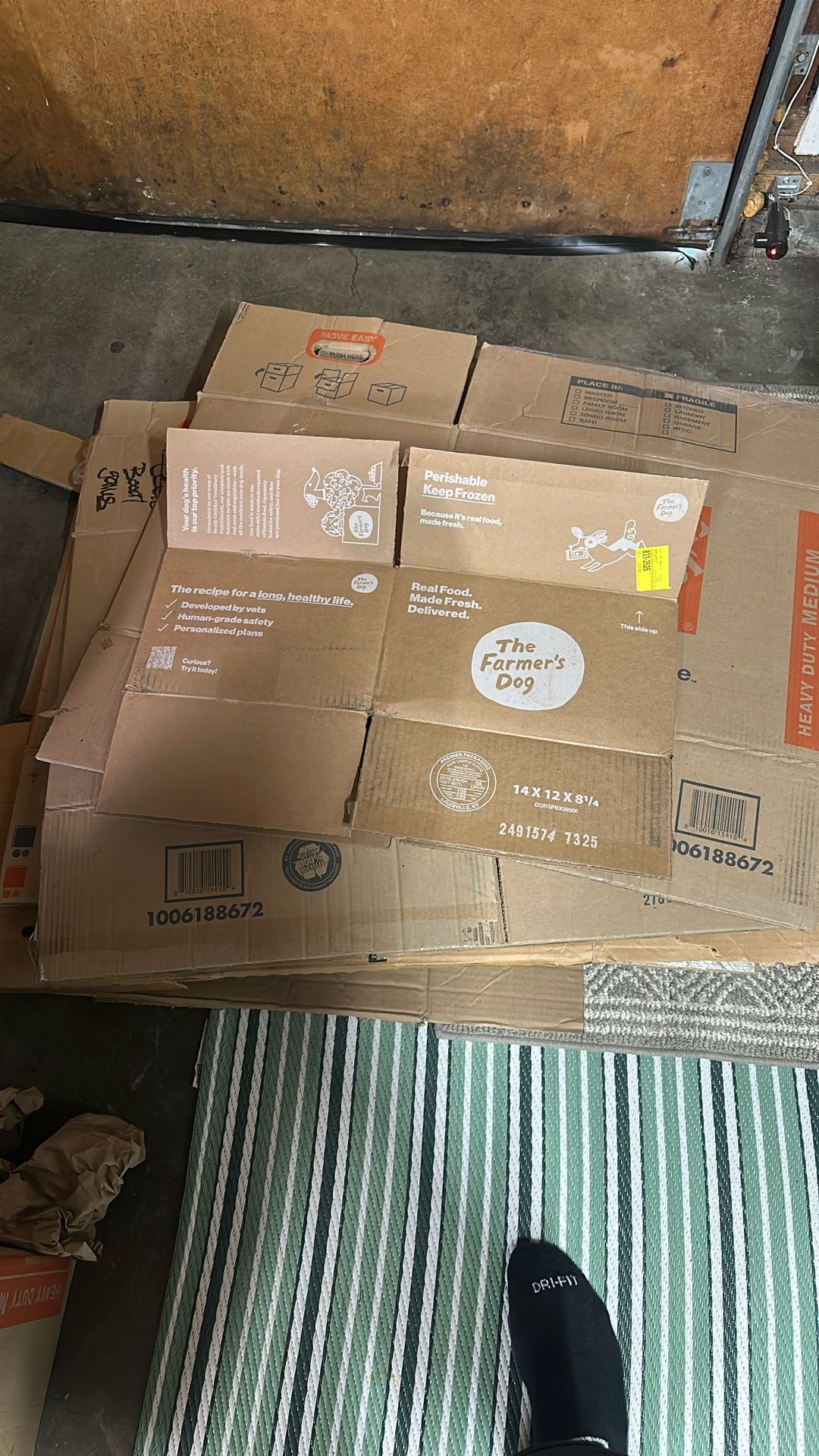 Free Boxes And Wrapping Paper & Bubble Wrap
