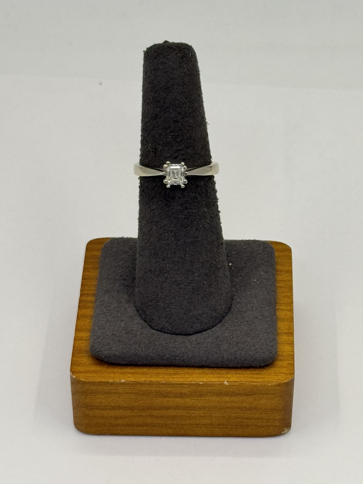 Solitaire Diamond Ring 