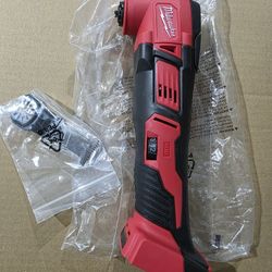 Milwaukee M18 Multi Tool 