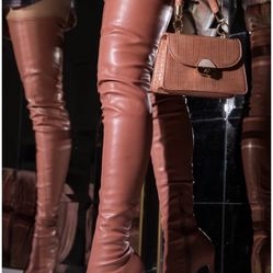 Brsnd New Rose Thigh high Leather Boots