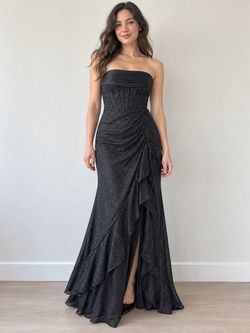 Black Sparkly Strapless Evening Gown – With Tags  Beautiful floor-length