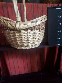 Wicker basket heavy duty Large 10.00