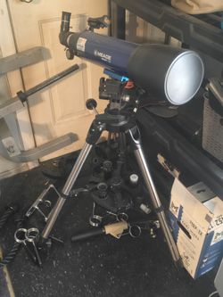 Meade Infinity 102 Refractor Telescope with Tripod
