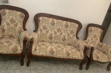 Antique Loveseat & 2 chairs