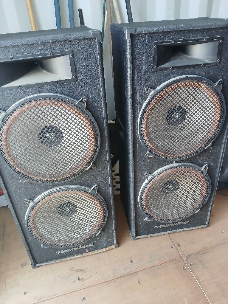 Cerwin Vega Speakers