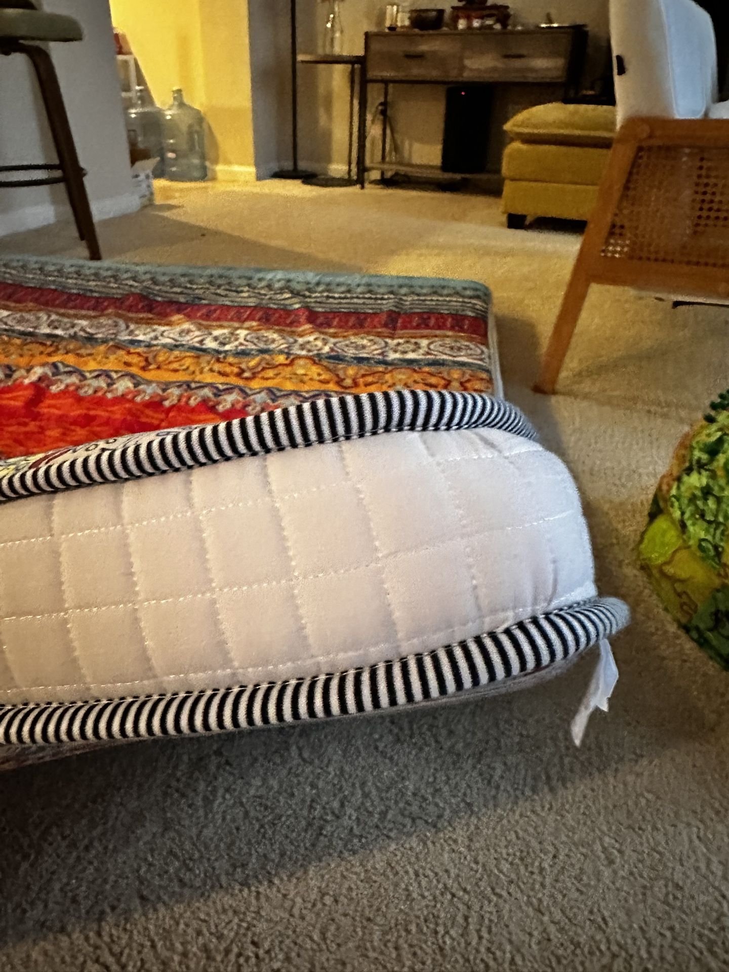 Japanese Futon Mattress - Queen Size - Excellent Condition!