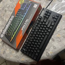 Steel series Apex 3 TKL Keyboard