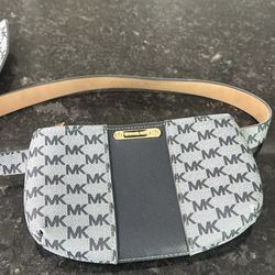 Michael kors Belt Bag/purse