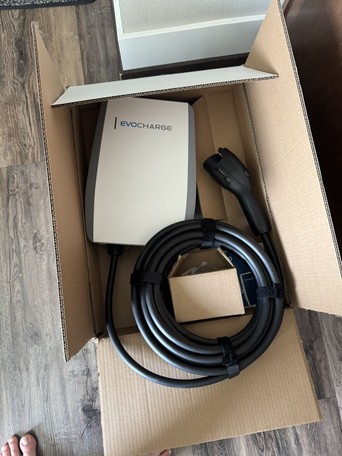 Evo Charger Level 2 Hardwired 50A