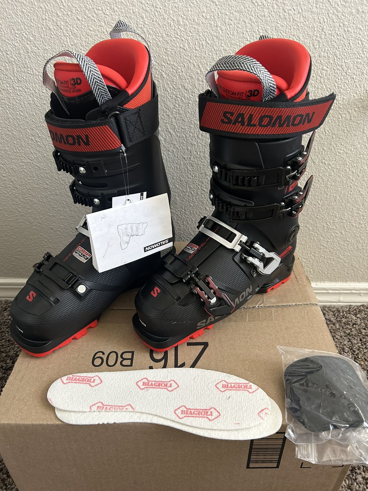 New Men’s Salomon S/Pro HV 100 Ski Boots 2025 Size 24/24.5