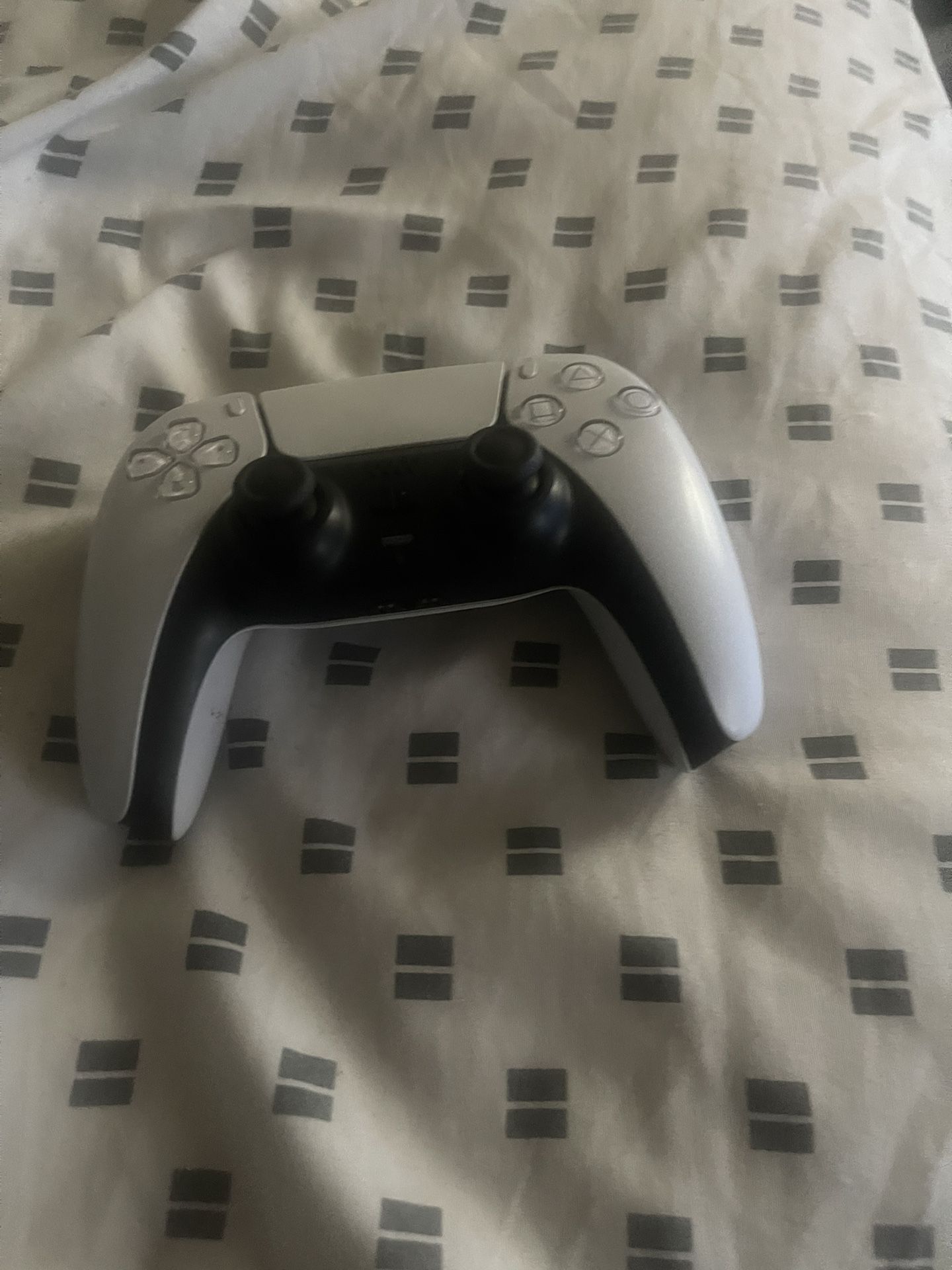 PS5 Controller