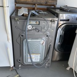 Washer And dryer LG