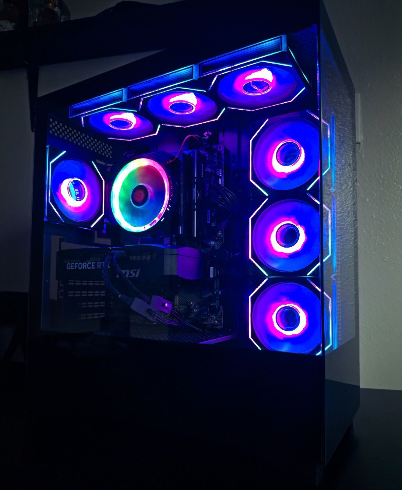 Dirt cheap rtx 5070 gaming pc for Sale in San Antonio, TX - OfferUp