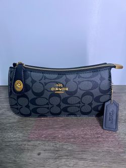 Coach Signature Wristlet Clutch Bag