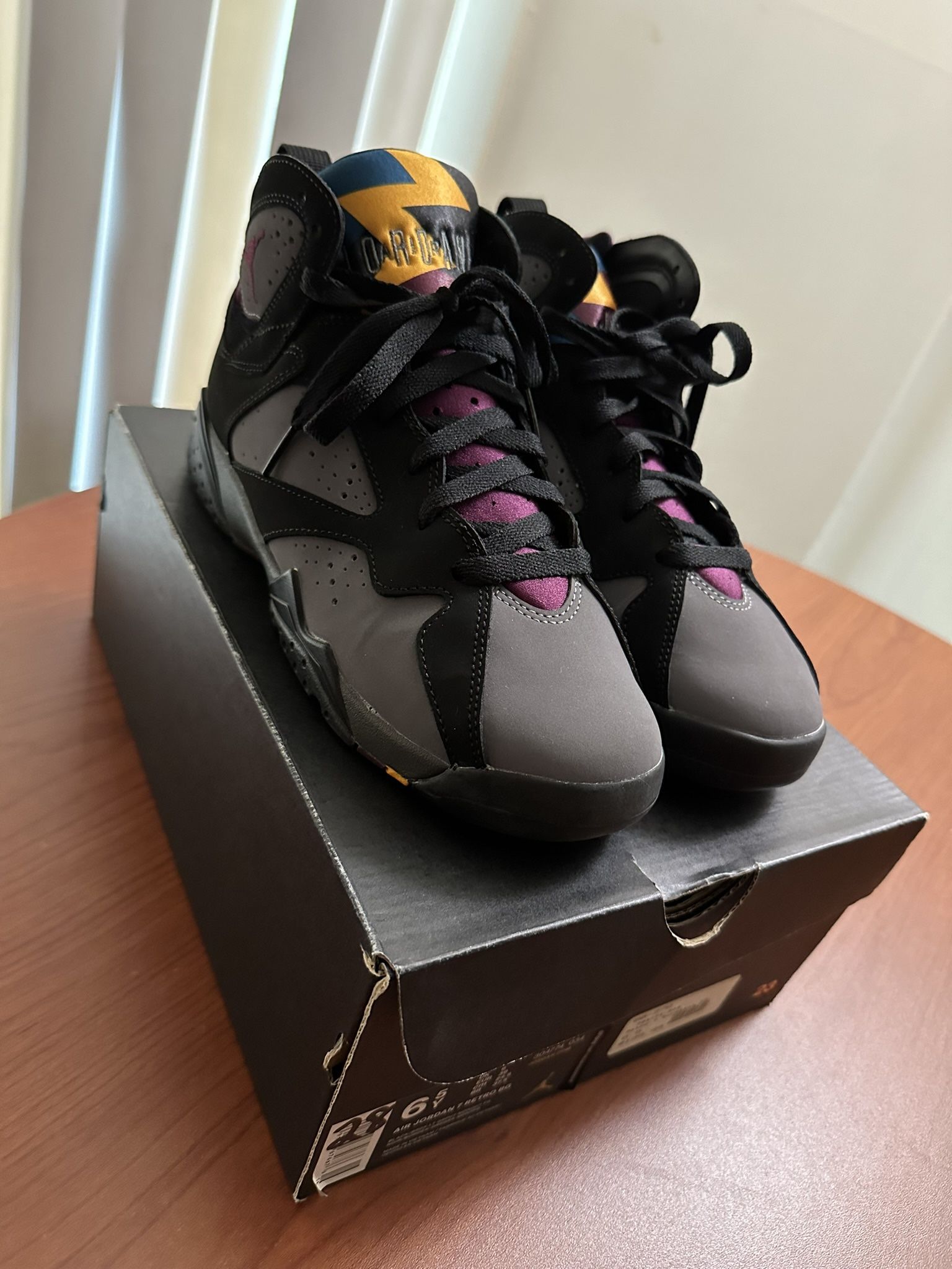 Jordan Retro 6 Bordeaux 6.5Y