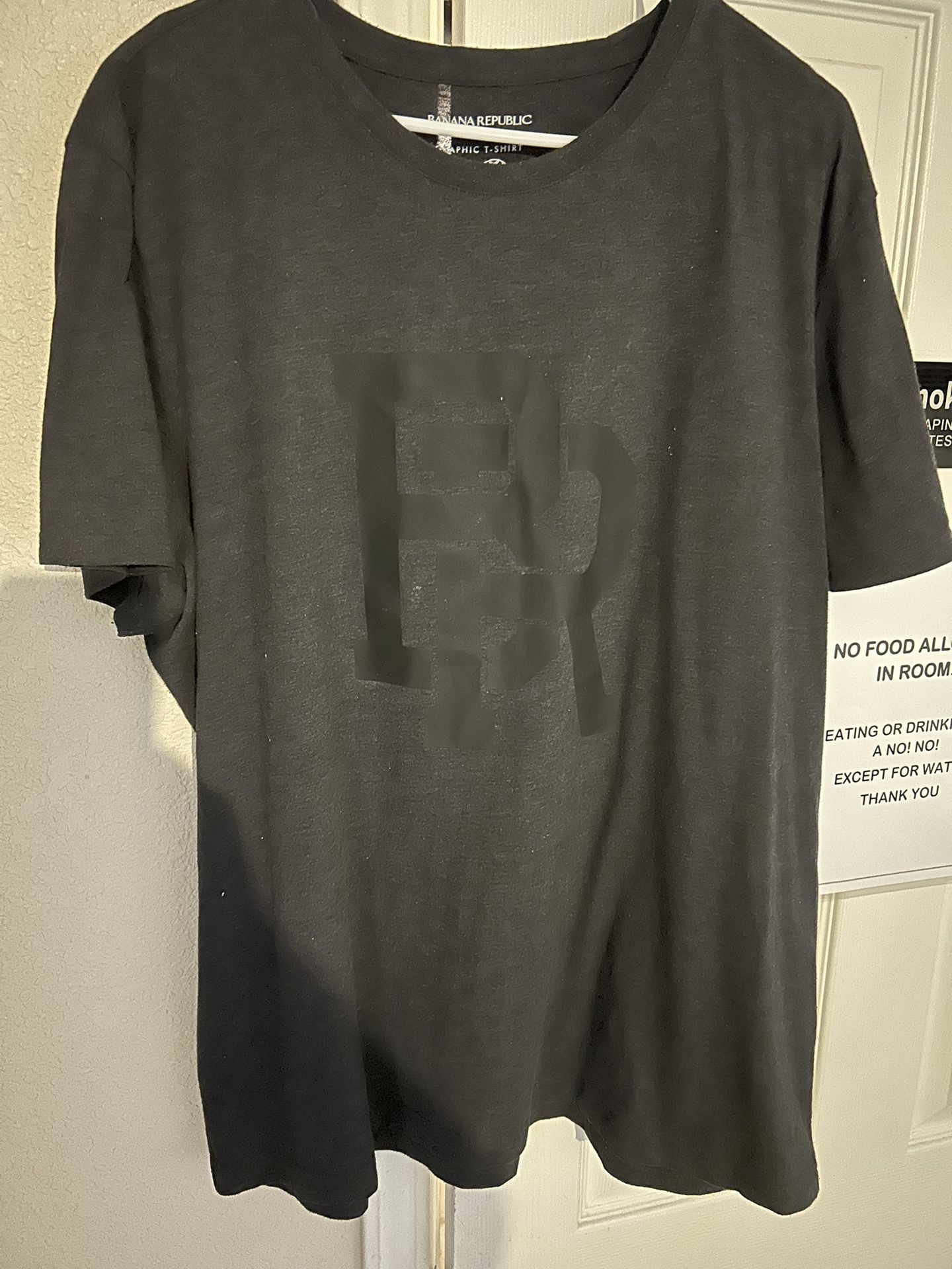 Banana Republic T Shirt