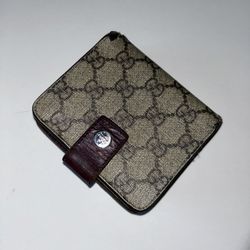 GUCCI WALLET