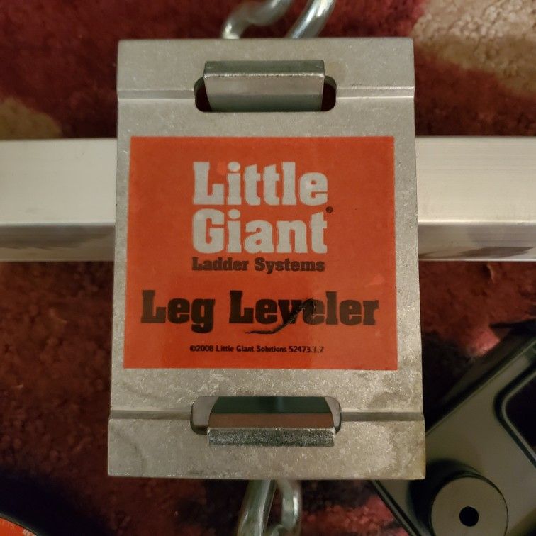 Little Giant Leg Leveler and Ladder Trestle Bracket