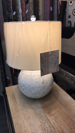 Table lamp