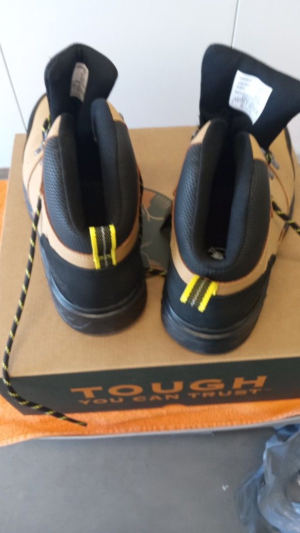 Work Boots New Size 8