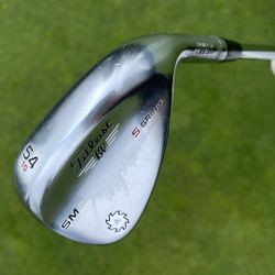 Titleist Vokey SM6 Sandwedge 54 Loft 10 Bounce Wedge Flex