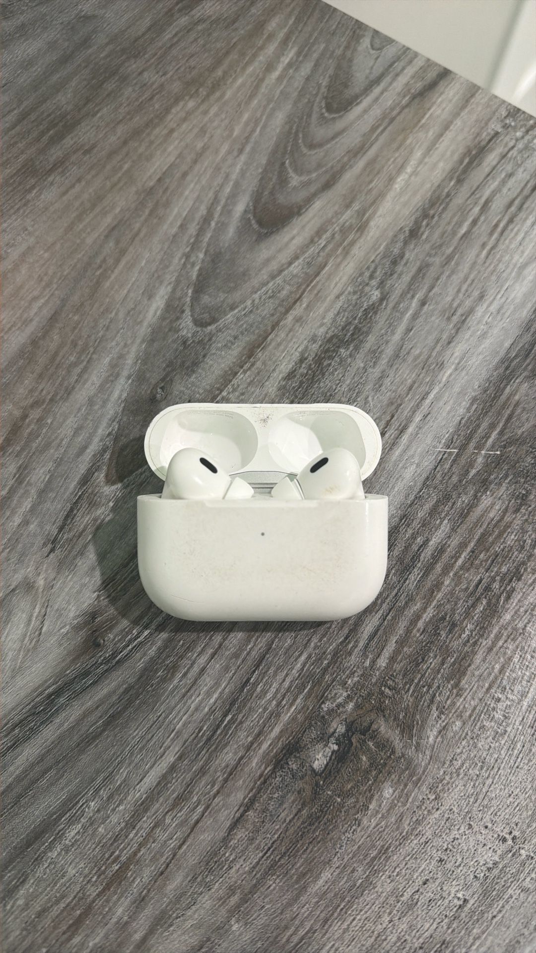 Apple AirPods 2nd Generation 