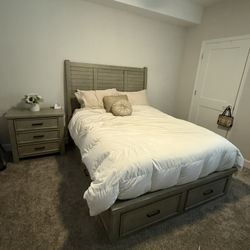 Nice Queen Bedroom Set