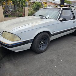 1987 Ford Mustang 