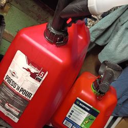 5 Gal And 2 Gal Gas Cans Both For $20 