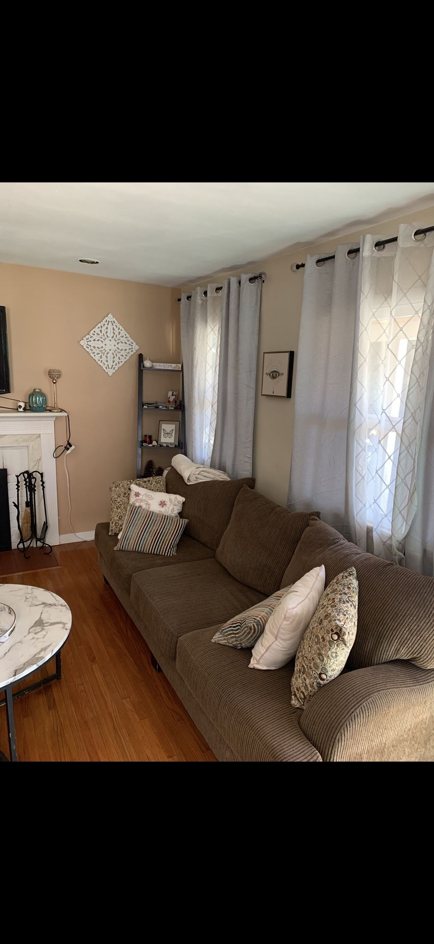 Couch & Love Seat Set