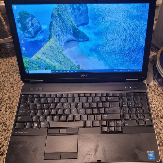 Dell Windows Laptop