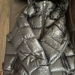 Moncler Size 6 Fits Like Large 