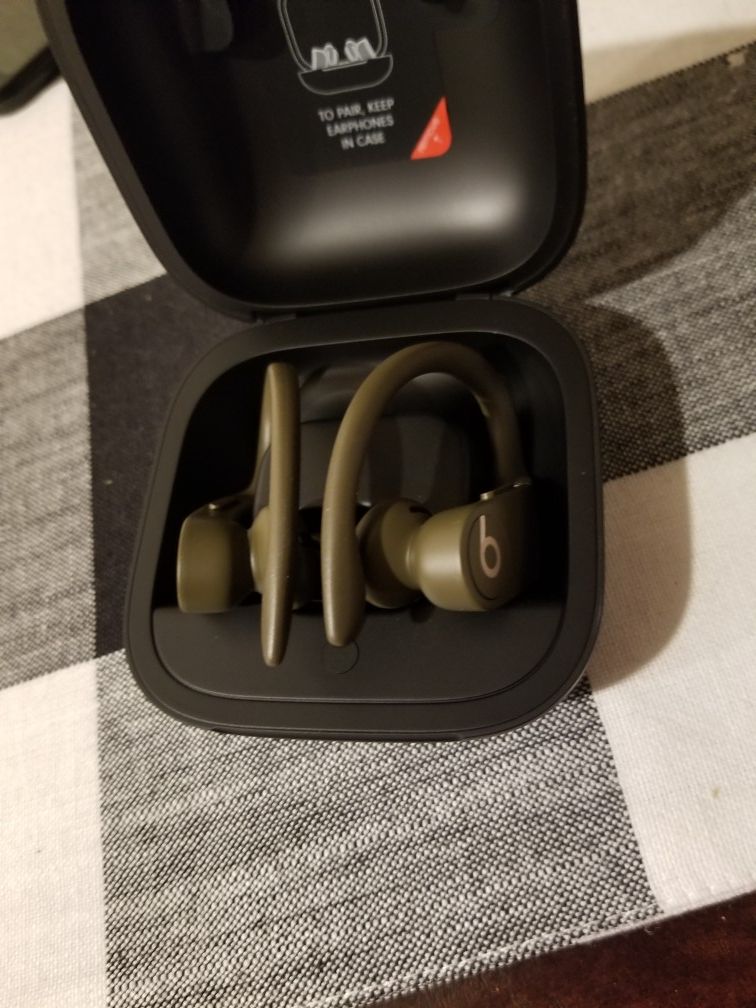 Power beats pro wireless