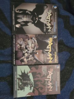 New 52 Batman Graphic Novels