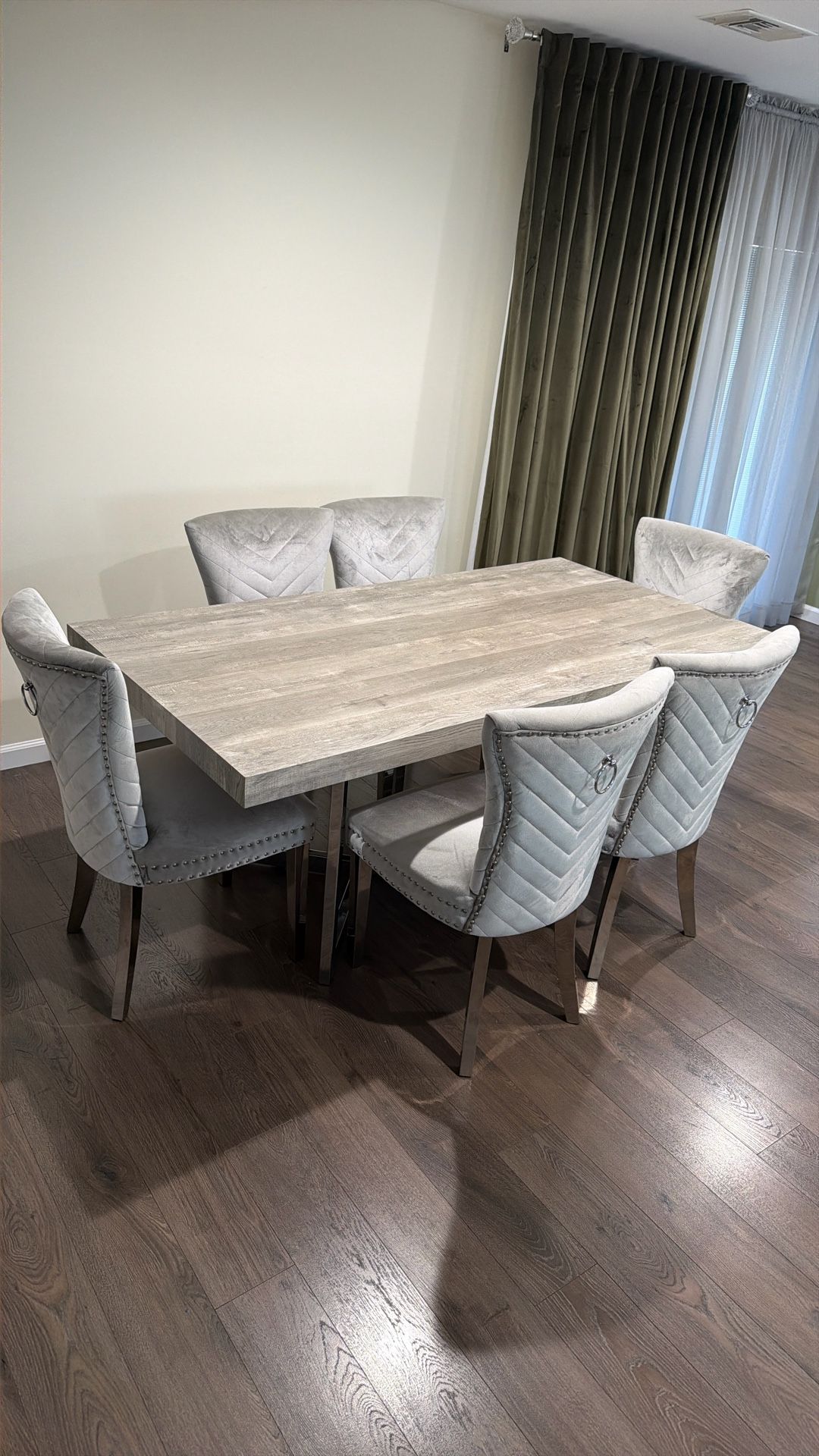 Dining Table For Sale With Or Without Chairs. Check The Description.
