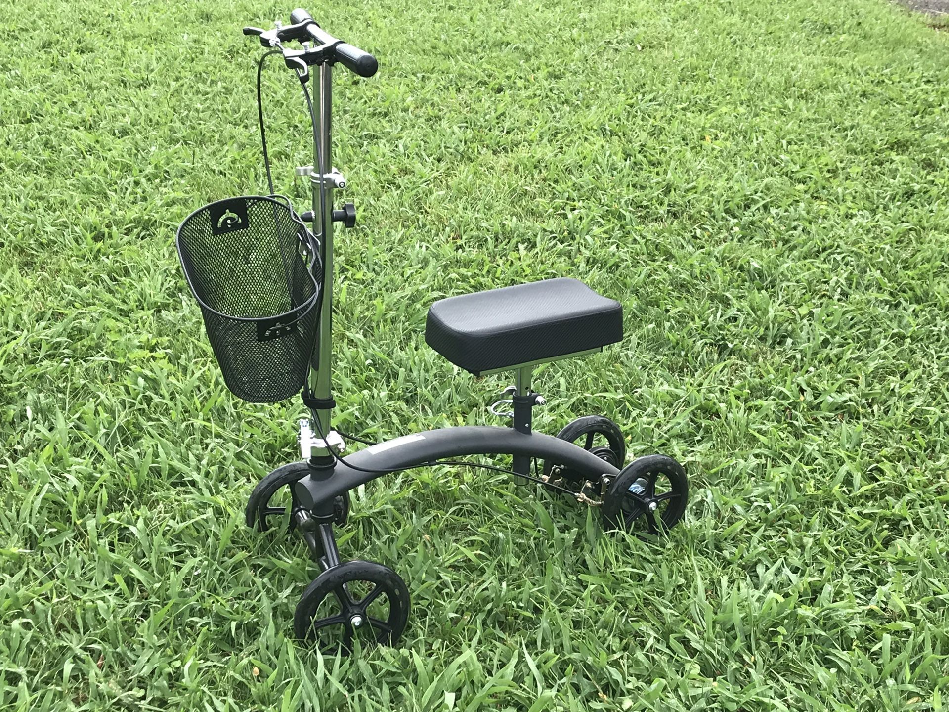 Knee Scooter With Basket. Great Condition Pick Up In Whitehall