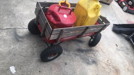 Radio flyer wagon
