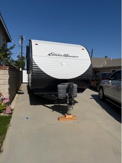 2024 Eddie Bauer  trailer
