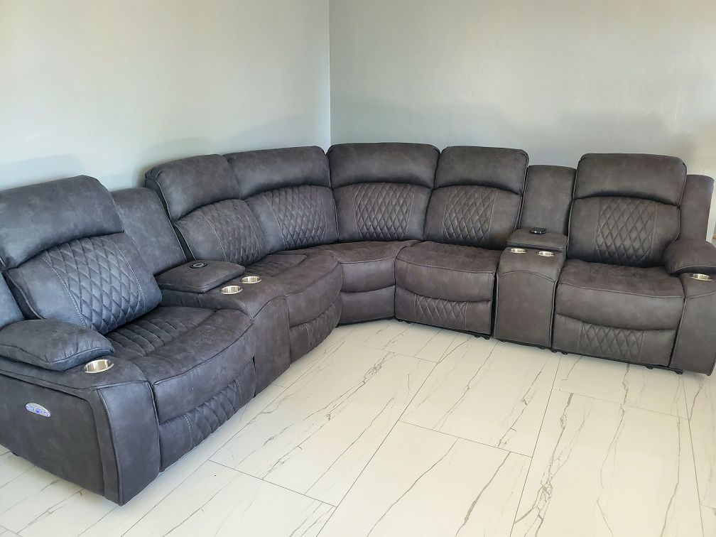 Grey Sectional With Power Reclining Seats