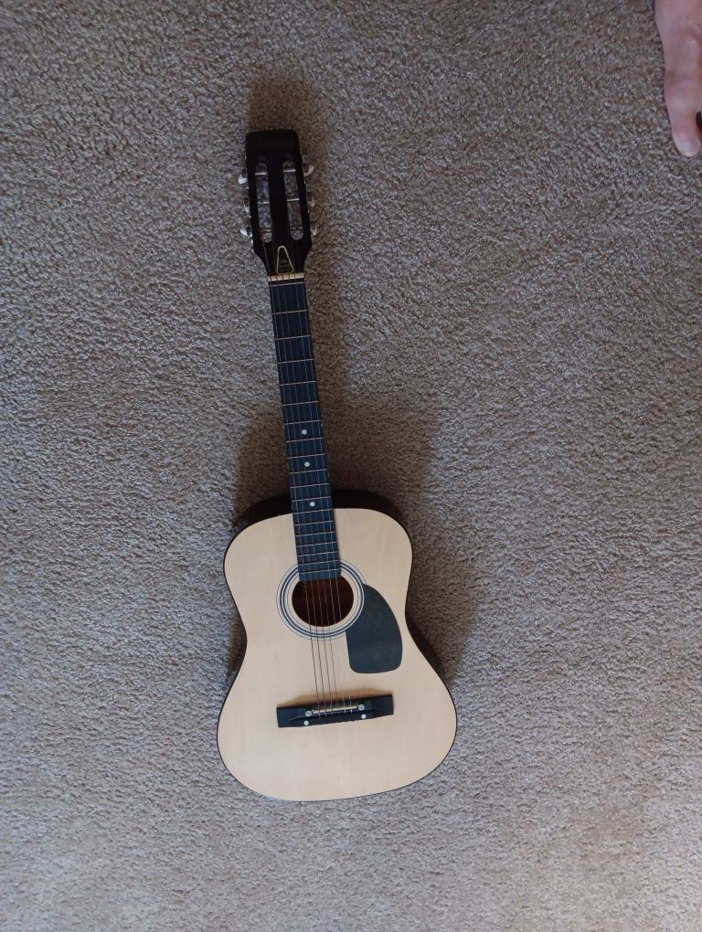 Harmony 6 String Jr Acoustic Guitar 