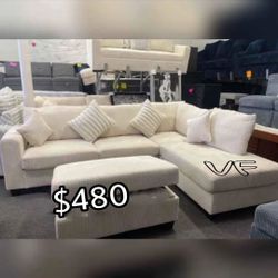 Sectional Sofa 🛋️