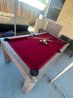 Pool table
