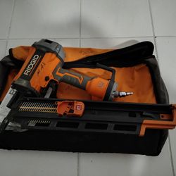 Pneumatic 21-Degree 3-1/2 in. Round Head Framing Nailer