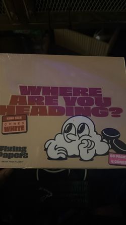 Flying Papers King Size White Cones Box