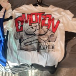 Mixed Emotions T-shirt Size Medium Never Worn!