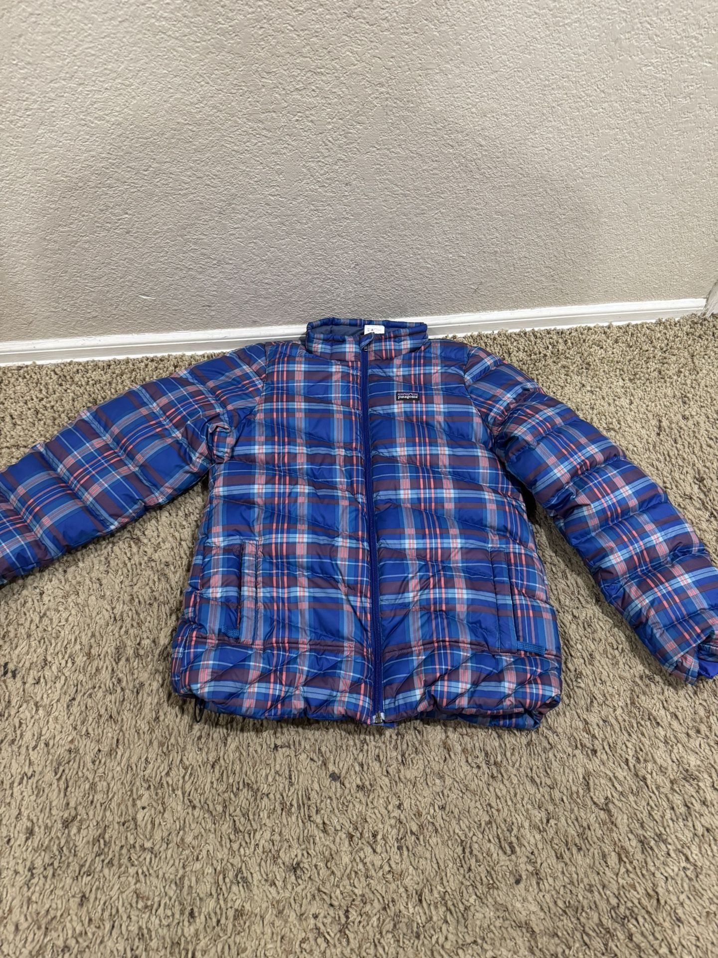 Patagonia Girls Jacket Size (Children Size 16-18)