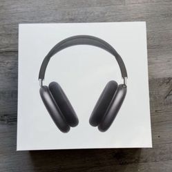 Apple AirPods Max Headphone Black(NEW- SEALED)