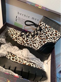 Bernie Mev cheetah print boots