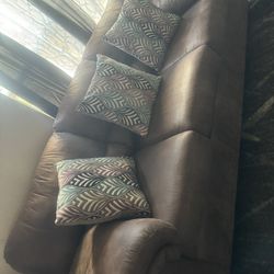 Bladen  Couch Set