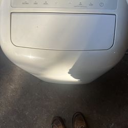 Toshiba Portable Air Conditioner 10000 BTU 